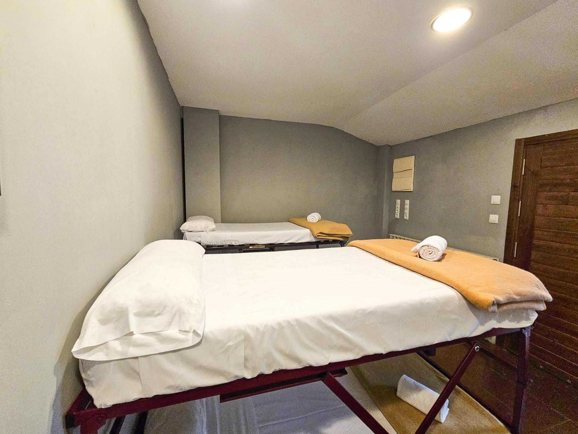 Hostel Backpacker Solopuent Castiello de Jaca Exteriér fotografie
