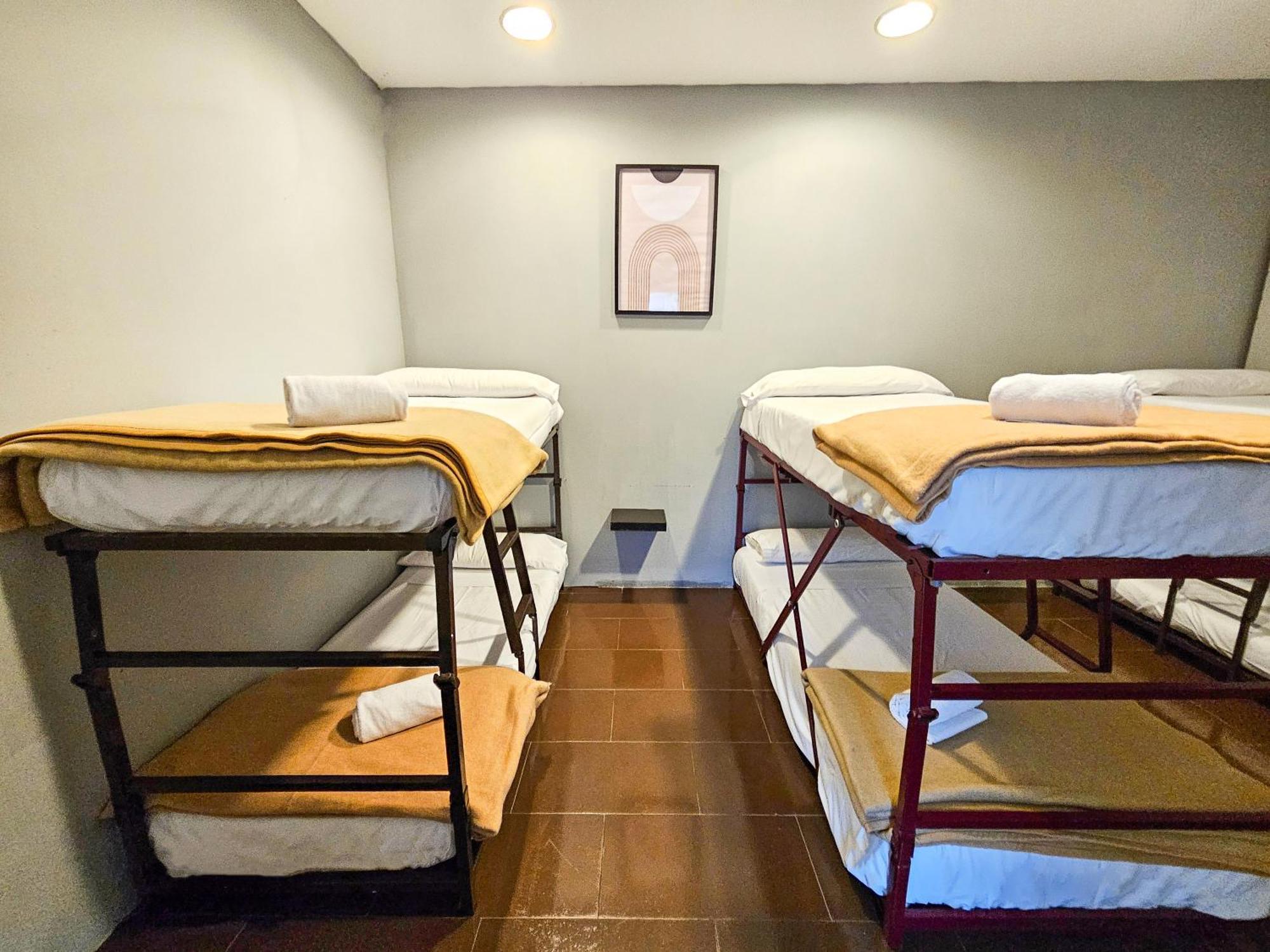 Hostel Backpacker Solopuent Castiello de Jaca Exteriér fotografie