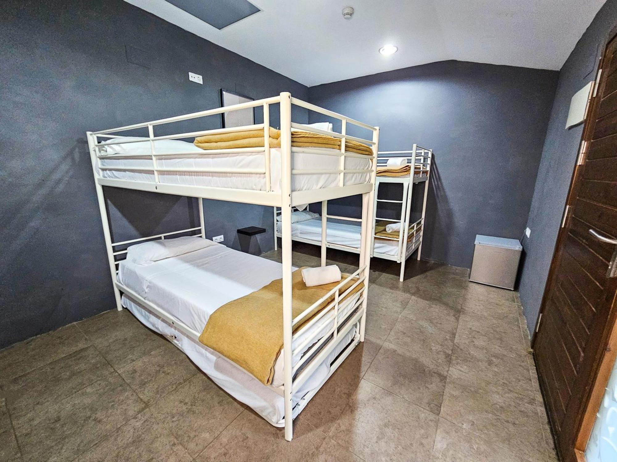 Hostel Backpacker Solopuent Castiello de Jaca Exteriér fotografie