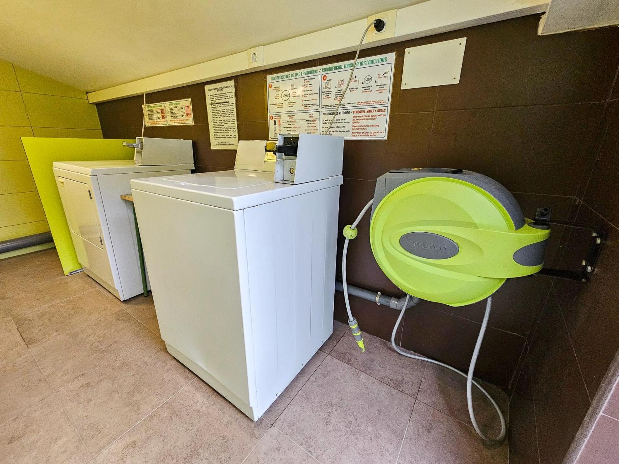 Hostel Backpacker Solopuent Castiello de Jaca Exteriér fotografie
