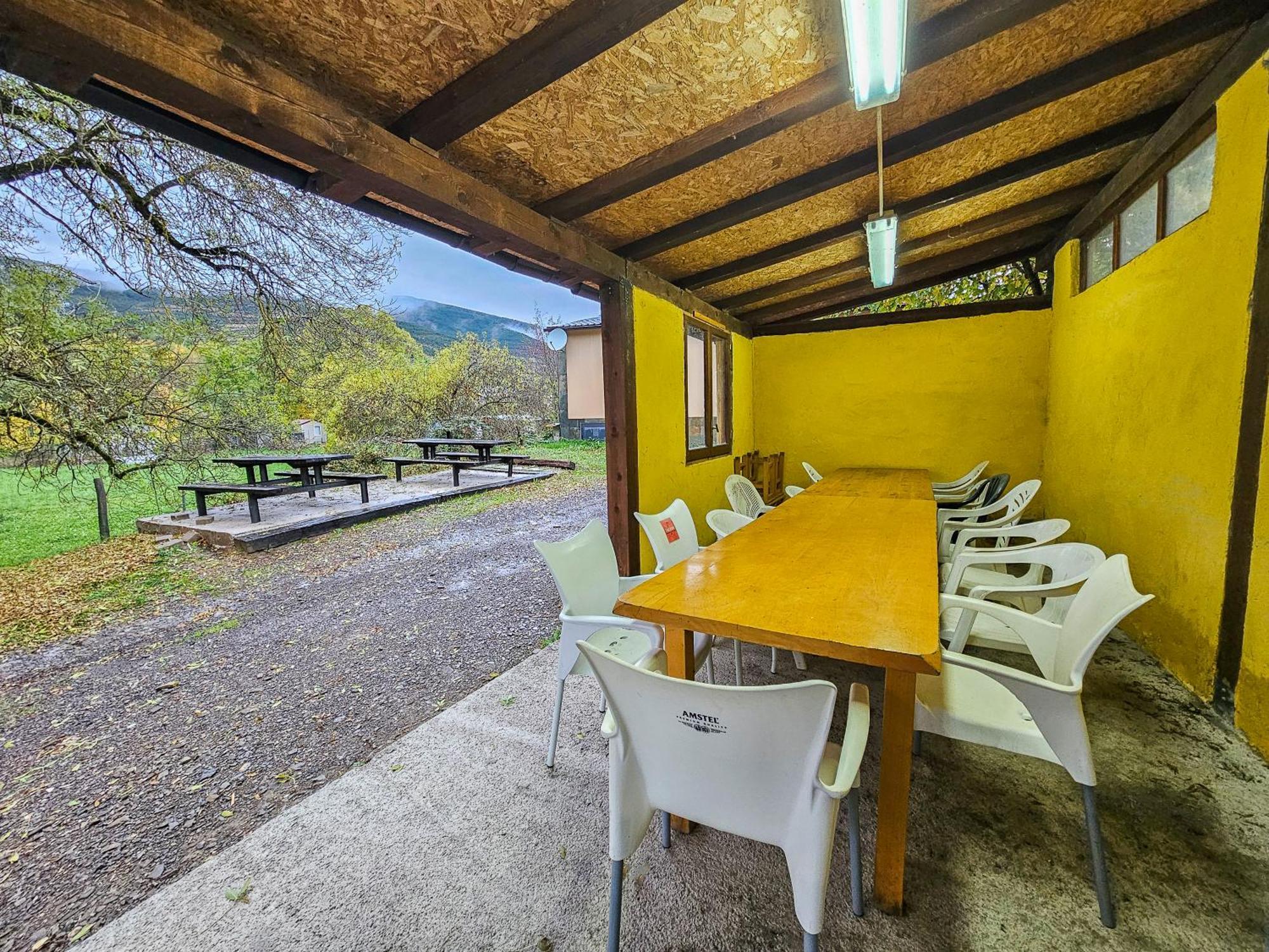 Hostel Backpacker Solopuent Castiello de Jaca Exteriér fotografie