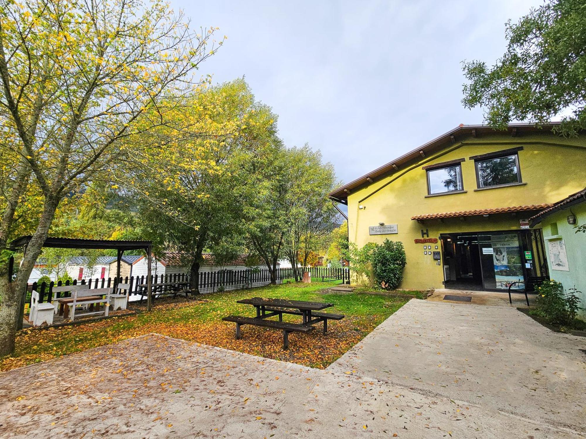 Hostel Backpacker Solopuent Castiello de Jaca Exteriér fotografie