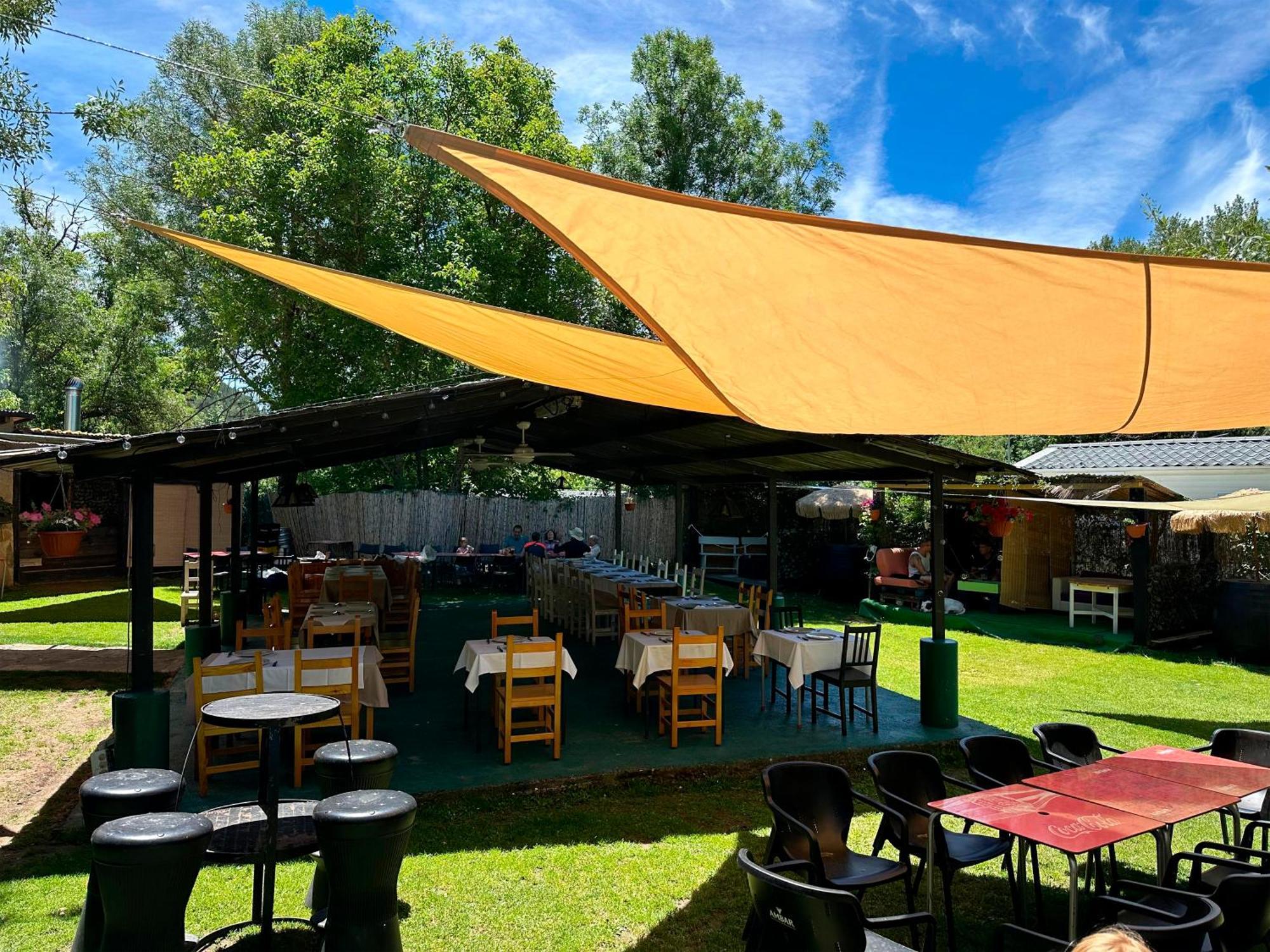 Hostel Backpacker Solopuent Castiello de Jaca Exteriér fotografie