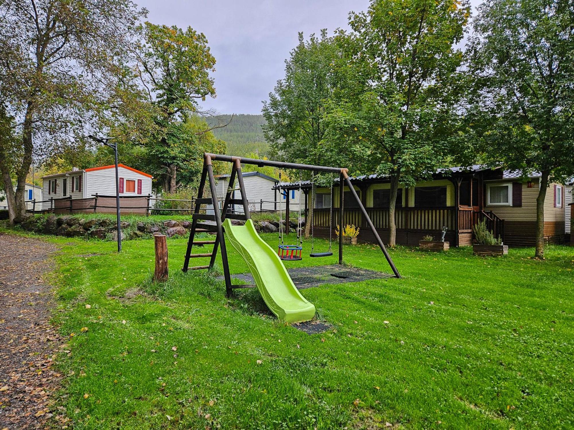 Hostel Backpacker Solopuent Castiello de Jaca Exteriér fotografie