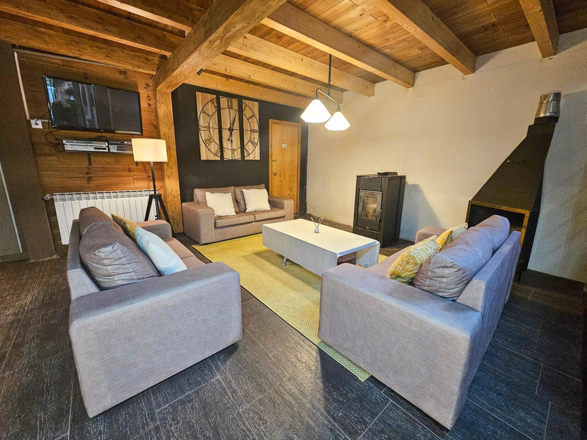 Hostel Backpacker Solopuent Castiello de Jaca Exteriér fotografie