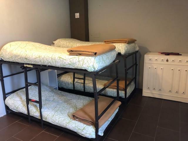 Hostel Backpacker Solopuent Castiello de Jaca Exteriér fotografie